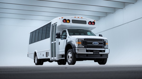 naperville 20 passenger minibus